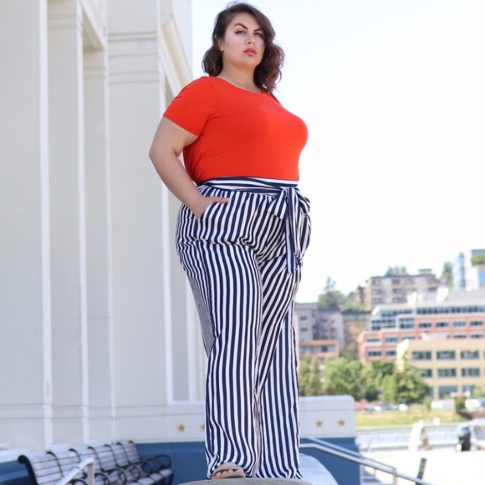 Fashion Nova Brea Striped Pants- Navy combo NWT 2X